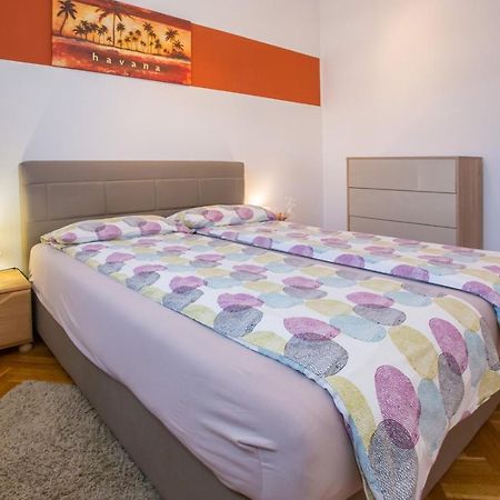 Apartment Mauro Porec Esterno foto