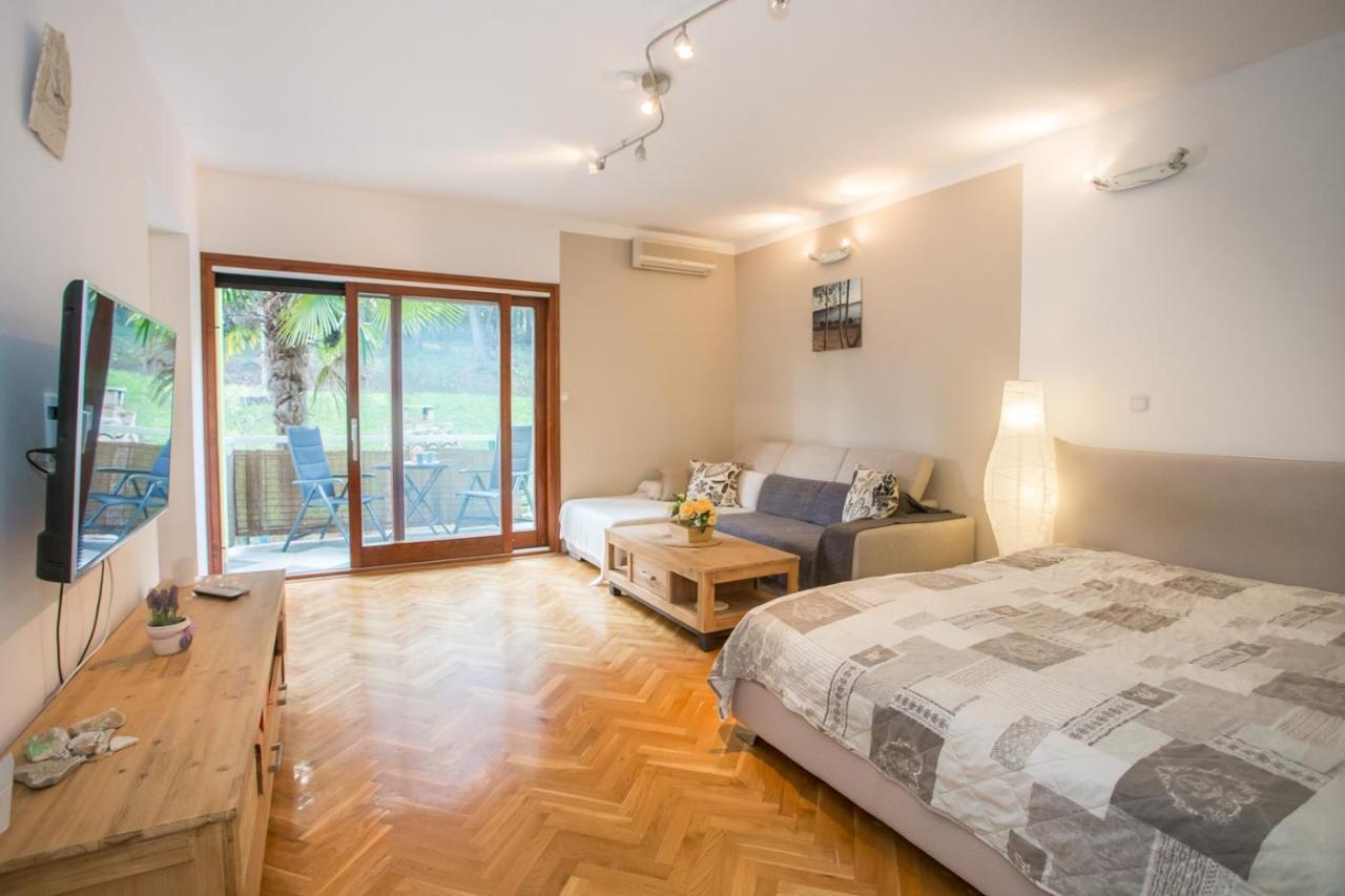 Apartment Mauro Porec Esterno foto