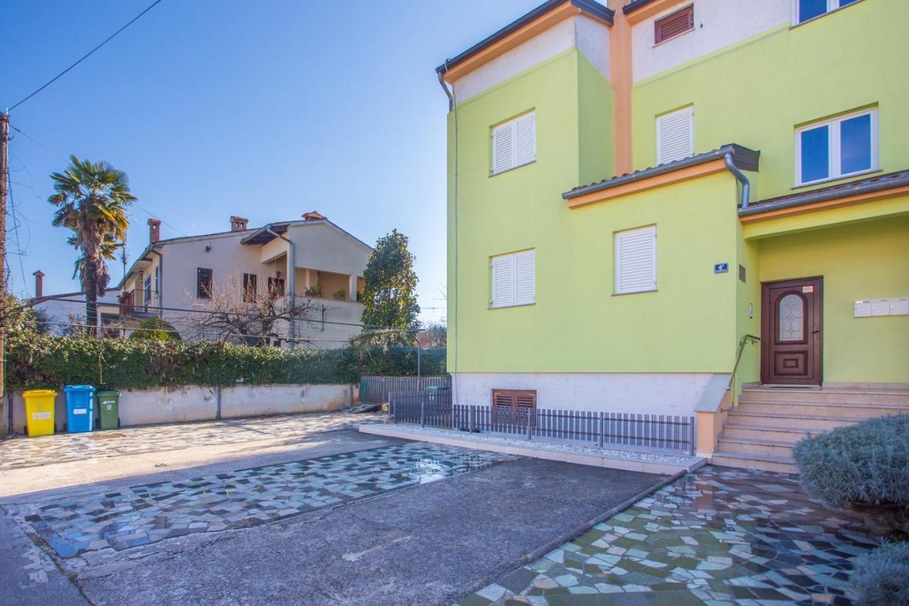 Apartment Mauro Porec Esterno foto